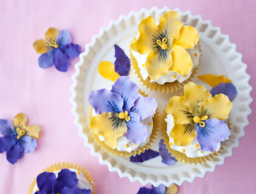 cake journal pansies